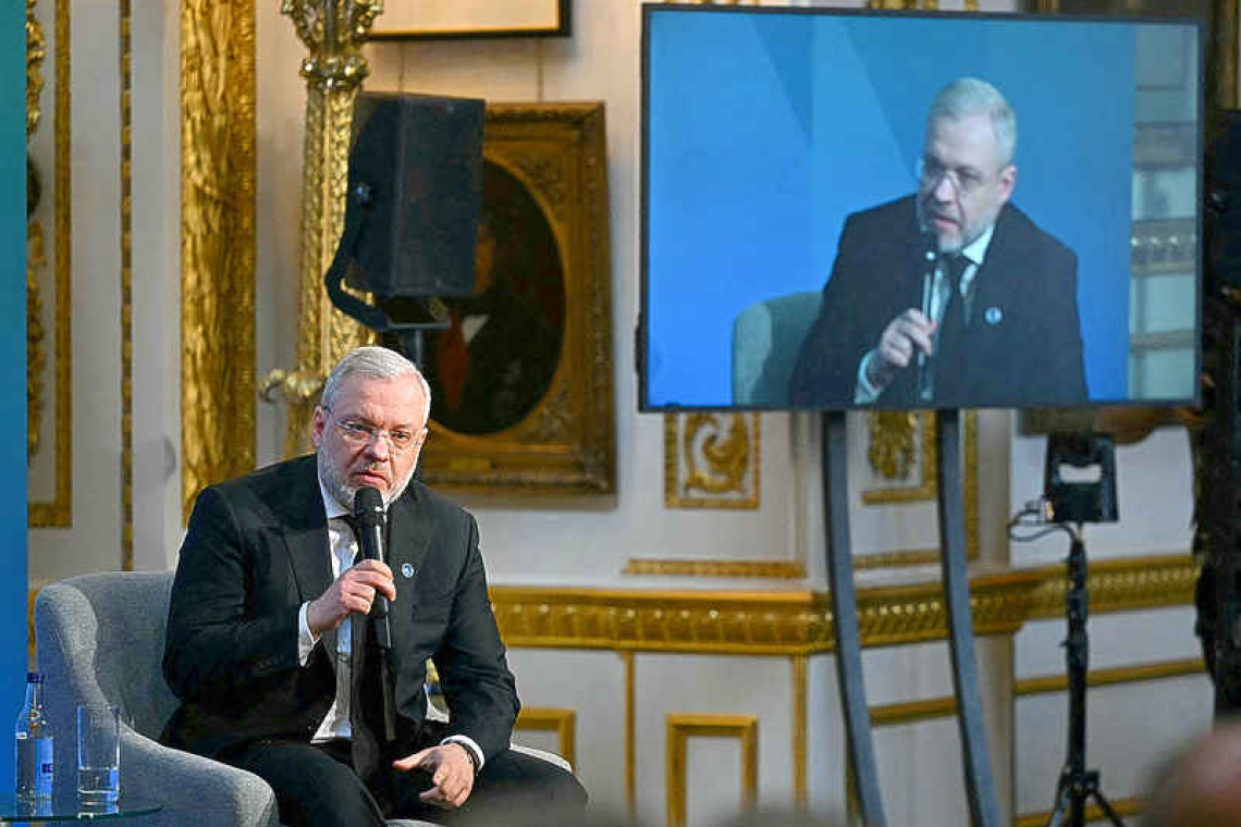 Ukraine government moves to quell  $100 mln energy corruption scandal